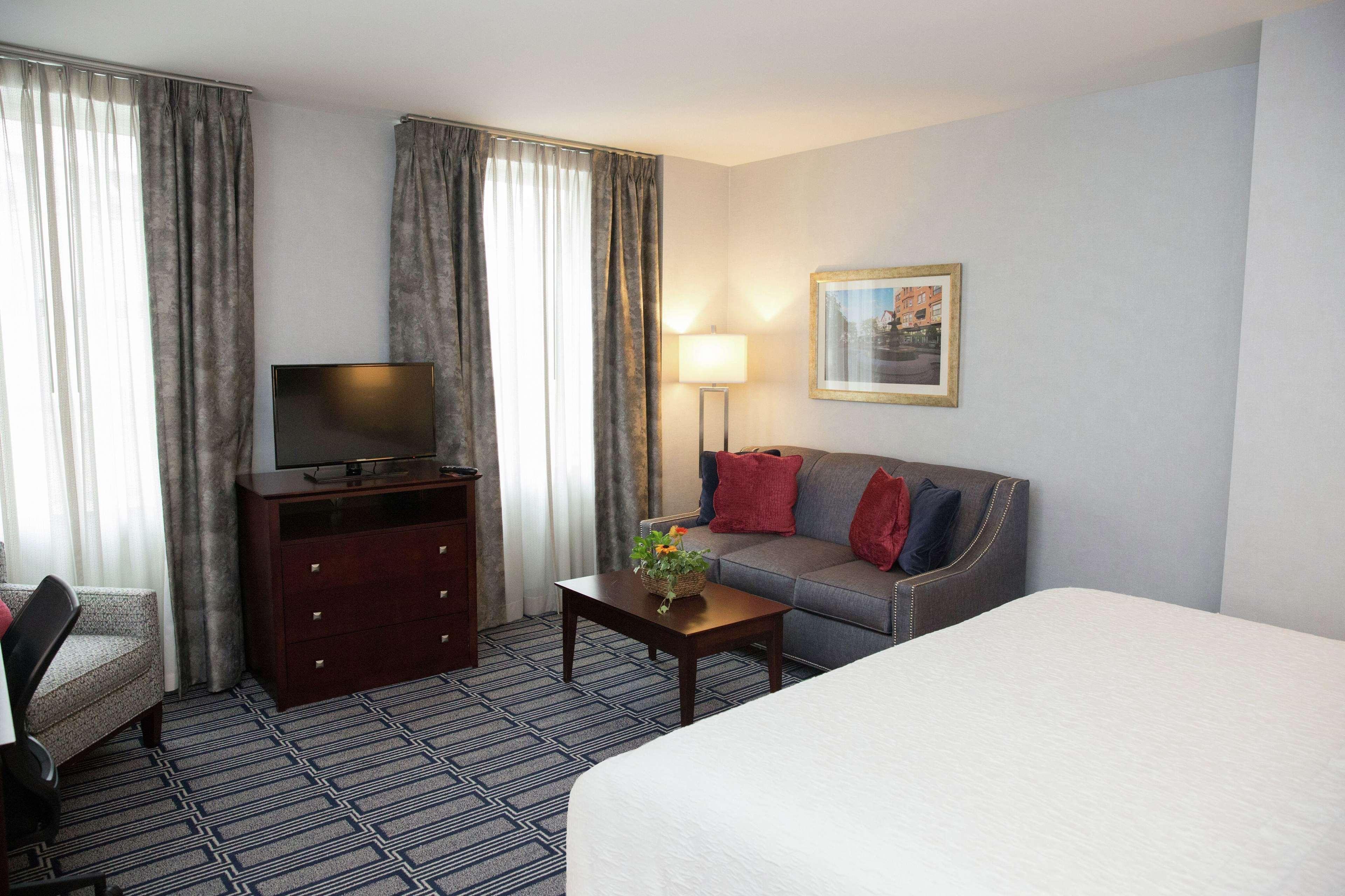 Hampton Inn & Suites Providence Downtown Eksteriør bilde