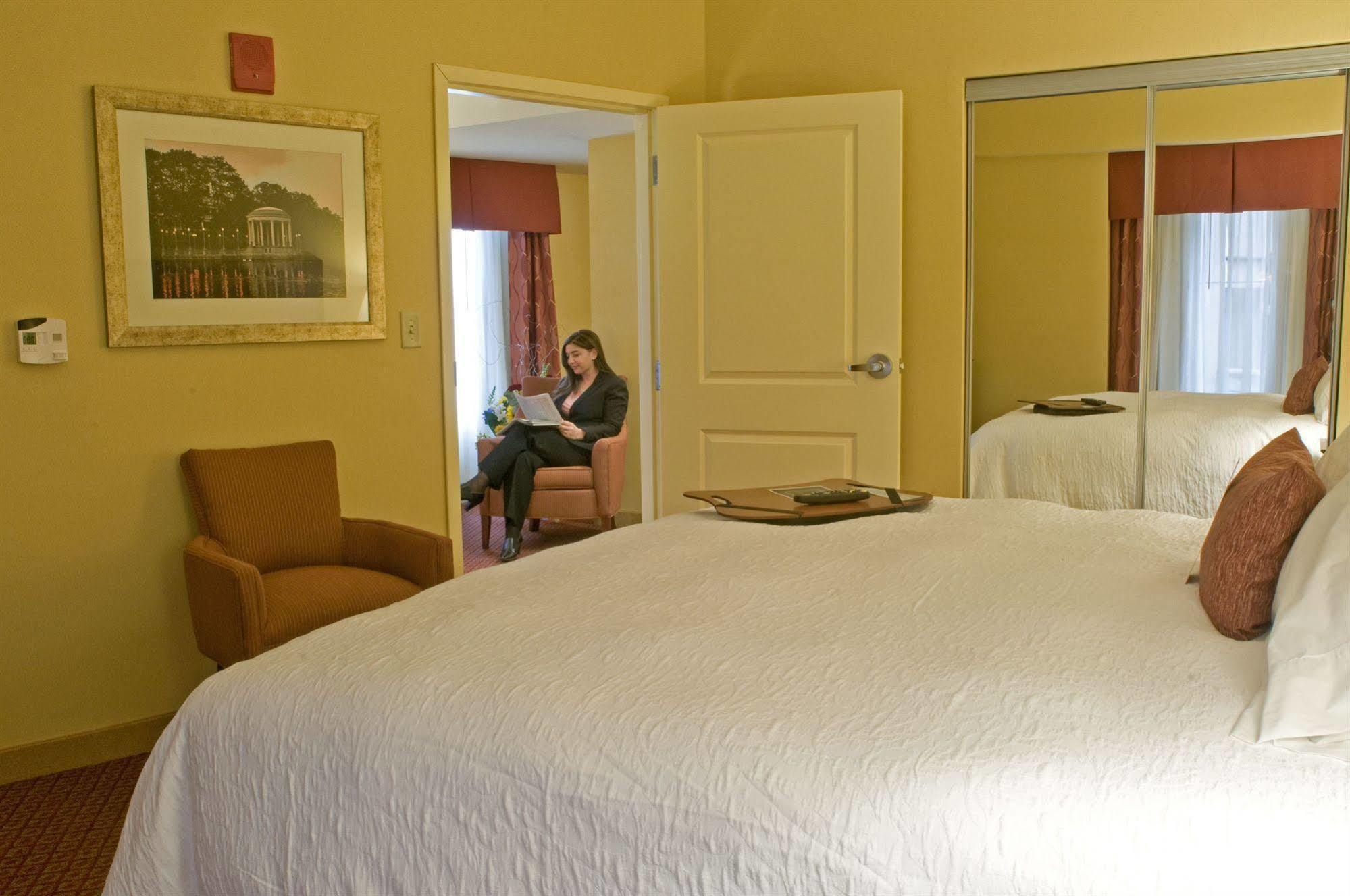 Hampton Inn & Suites Providence Downtown Rom bilde